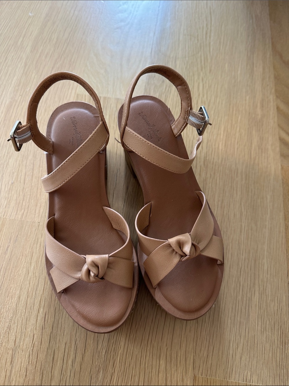 Universal Thread Knotted Slingback Sandals in Light Brown